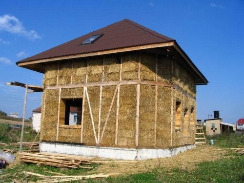 пиринач. 1. Кућа направљена од Лунг Самана