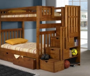 Výber poschodovej postele pre chlapcov