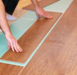 Πώς να επιλέξετε ένα ελασματοποιημένο πάτωμα